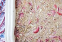 Baked Strawberry Almond Steel Cut Oats