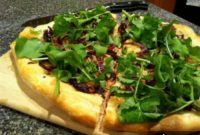 Golden Caramelized Onion and Arugula White Pizza