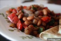 Cheesy Quesadillas: Speedy Weeknight Delight with Pinto Beans and Bell Peppers