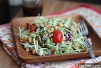Crisp Broccoli Slaw