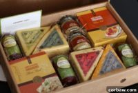 Harry & David’s Festive Finds for Him