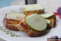 Game Day’s Ultimate Bacon Cheddar Apple Melts
