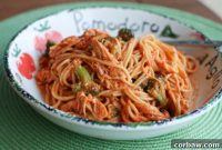 Weeknight Creamy Crock Pot Chicken Spaghetti and Broccoli