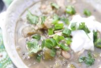 Light Summer White Chicken Chili Verde