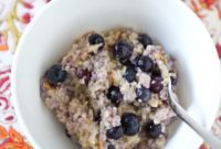Hearty Peanut Butter Banana Blueberry Oats