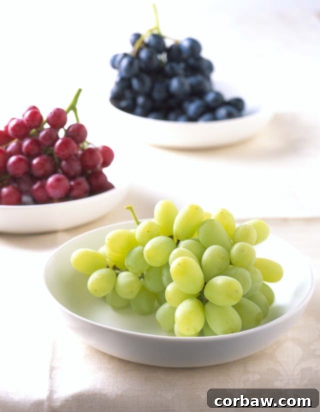 Beyond the Bunch: Eight New Grape Joys 2 Delicious Grapes in a bowl ready to be enjoyed