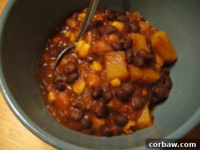 ChiliErica - A creative acorn squash and bean chili, highlighting seasonal vegetables.