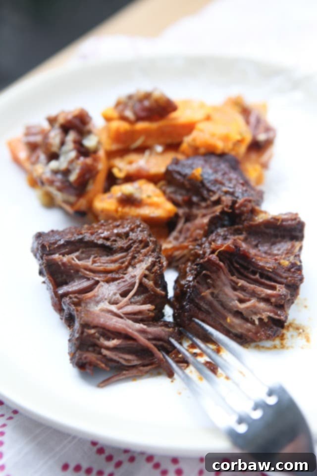 Slow Cooker Barbecue Short Ribs Recipe - the most tender meat, this meal is such a treat and perfect for entertaining!
