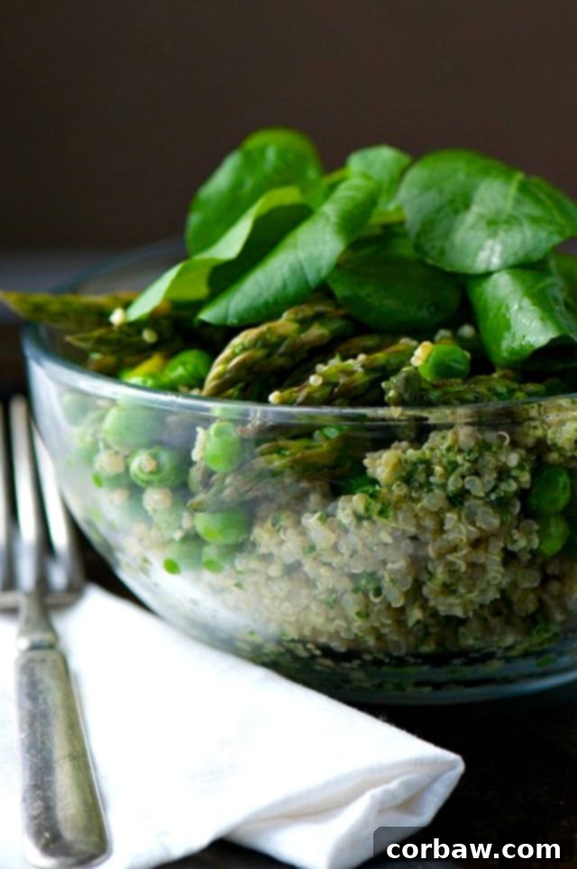 Healthy Quinoa for Summer Days 7 Quinoa-Pesto-Bowl