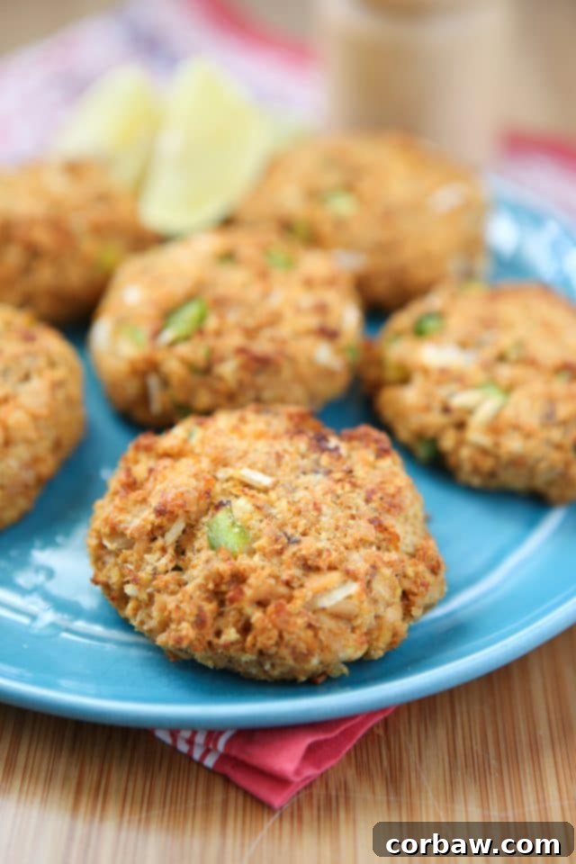 Friday Fish Feast 2 Cajun Baked Salmon Cakes - great for lunches or dinner. I love making these for meal prep and having them ready all week. Recipe via aggieskitchen.com