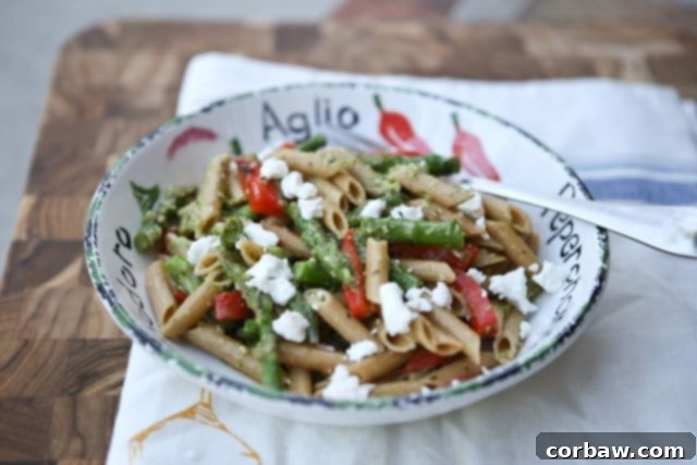 A delicious spring whole wheat pasta dish! Spring Vegetable Pasta with Pesto is bulked up with asparagus, red pepper and peas tossed in a light pesto sauce. Recipe via Aggie's Kitchen A delicious spring whole wheat pasta dish! Spring Vegetable Pasta with Pesto is bulked up with asparagus, red pepper and peas tossed in a light pesto sauce. Recipe via Aggie's Kitchen
