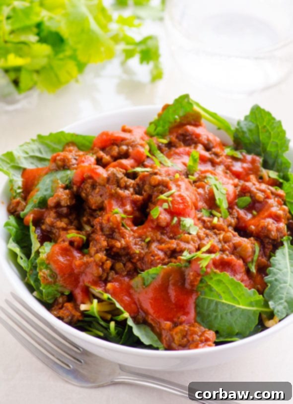 Clean Eating Plant-Forward Marinara Sauce and Giveaway 5 Clean Eating Half Meatless Marinara sauce in a bowl, ready to serve